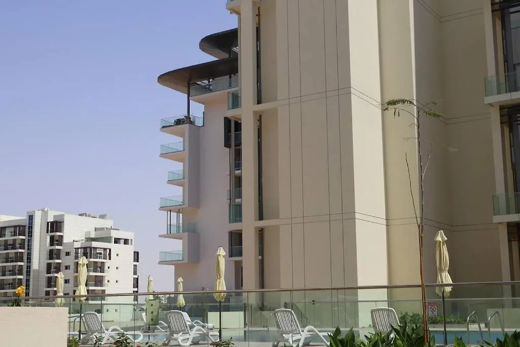شقة Your Cozy 1Br Getaway Masdar City أبو ظبي